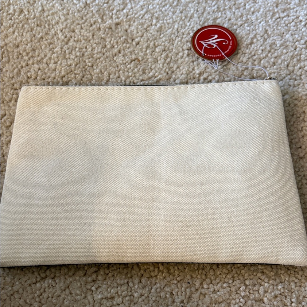 Pochette Paris Canvas Pouch with Gold Lettering By Andy & Co.The SouvenirFactory - Picture 5 of 14